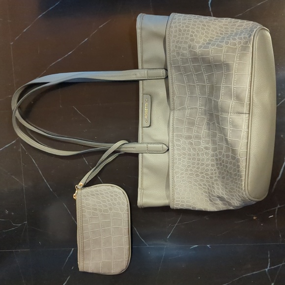 Rosetti Handbags - Rosetti pocketbook with matching wristlet